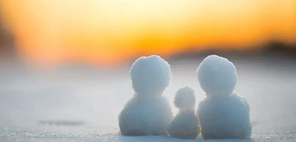 寒冬季节，患有特定疾病的人需要特别注意健康防护。